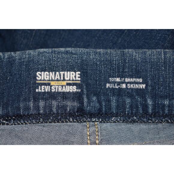 LEVI STRAUSS NEW $60 Totally Shaping Pull-On‎ Skinny Jean Medium Wash Size 35 - Picture 3 of 4